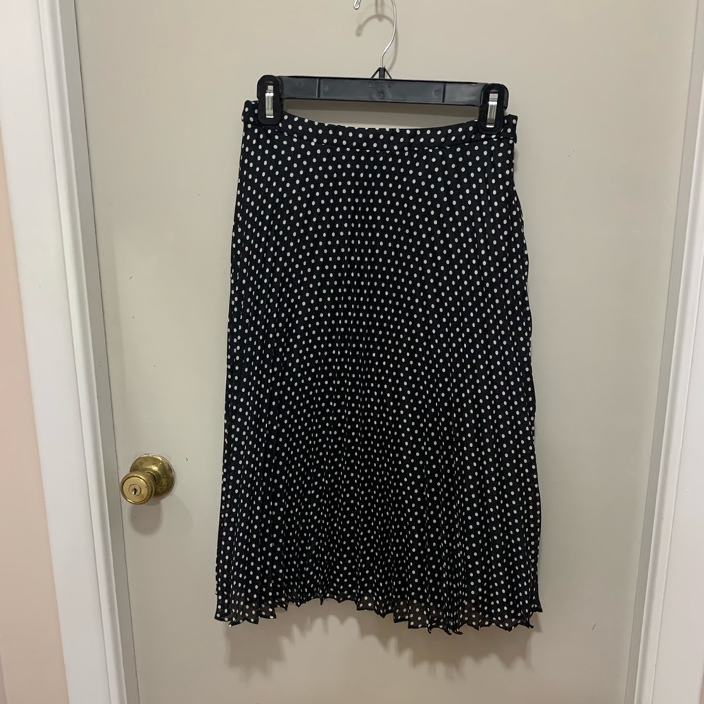 NWT Loft Pleated Polka Dot Skirt